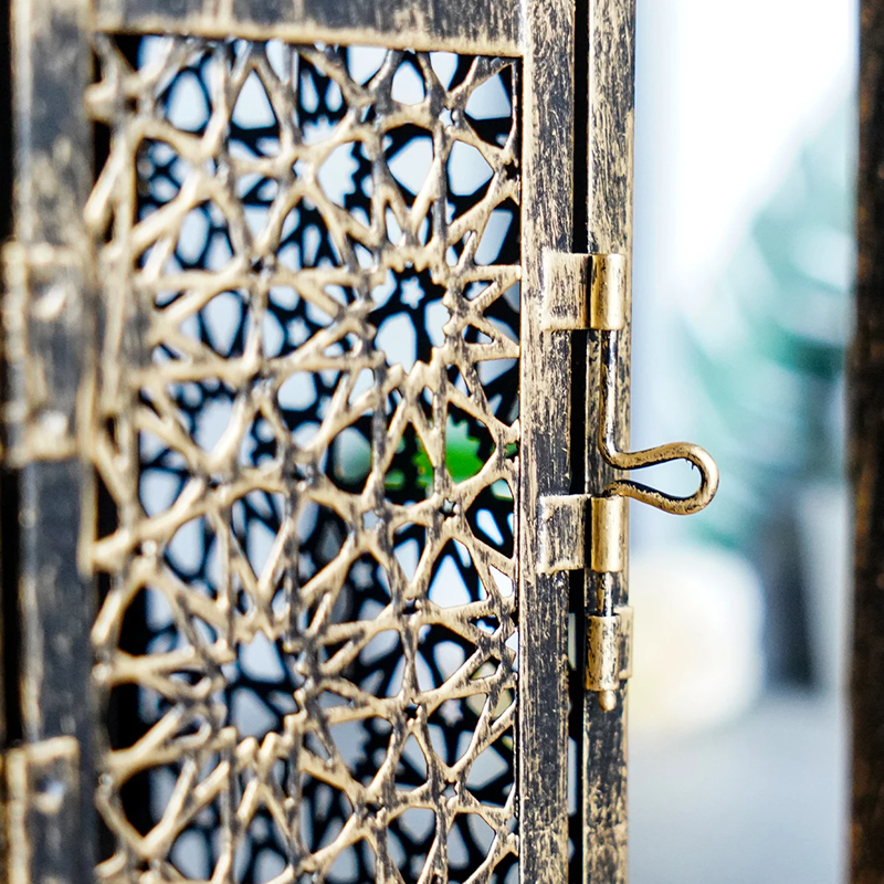 Vintage Arab Metal Lantern – Decorative Candle Holder for Home Tabletop Decor (No Candle)